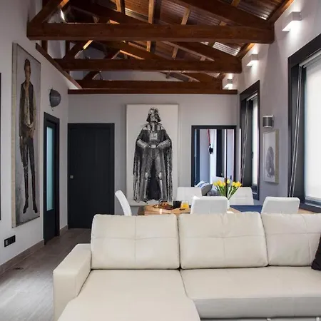 Rua Mayor Msuites